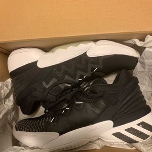 DON issue #2 'core black' 9.5